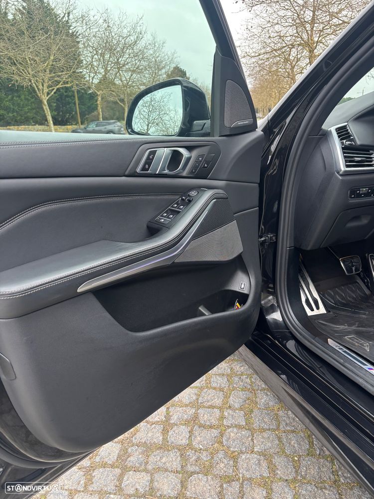 BMW X5 45 e xDrive Pack M 50 anos - 8