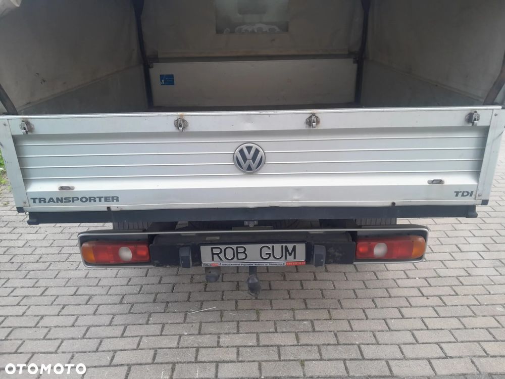 Volkswagen Transporter - 4