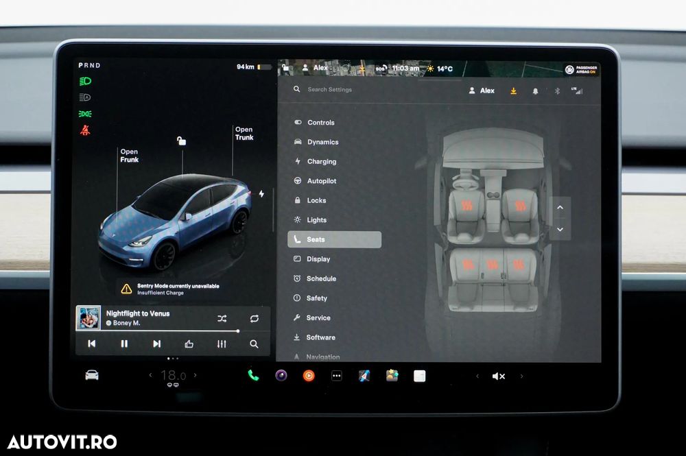 Tesla Model Y AWD Long Range - 32