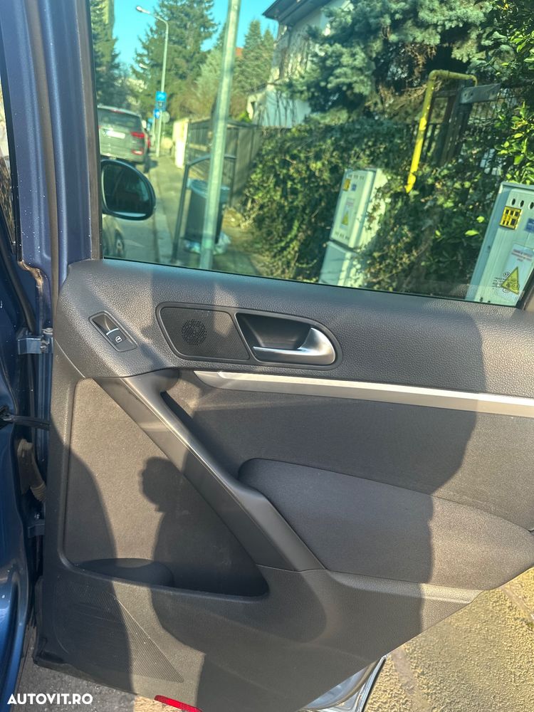 Volkswagen Tiguan 2.0 TDI CR DPF 4Motion Track&Field - 10