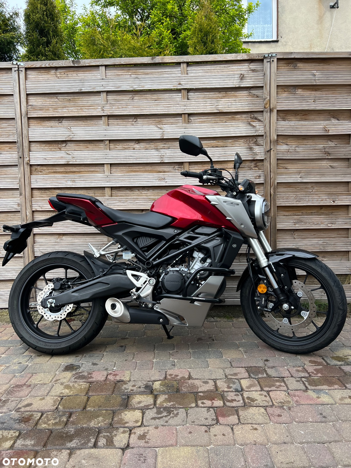 Honda CB - 2