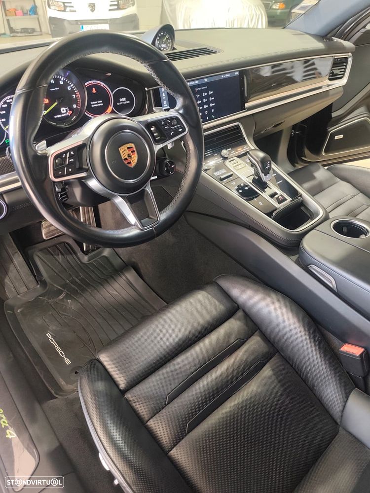 Porsche Panamera - 15