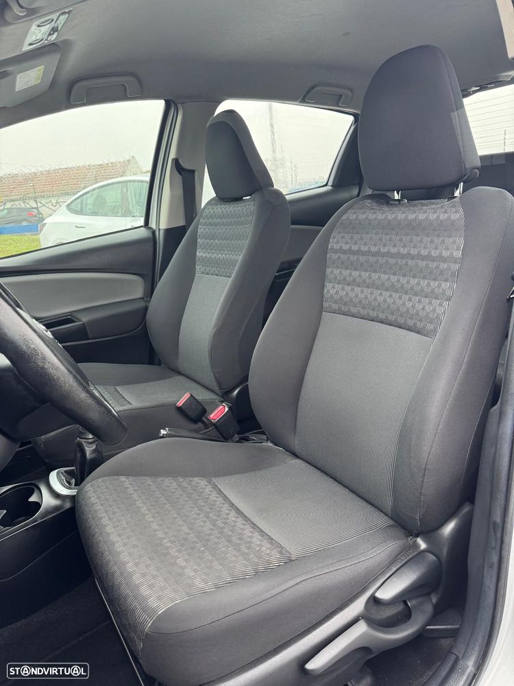 Toyota Yaris 1.0 VVT-i ACtive - 16