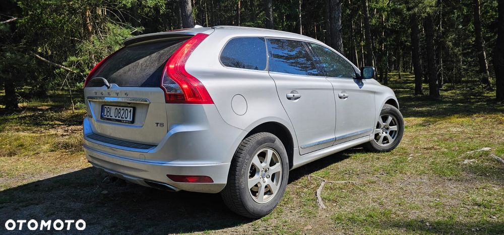Volvo XC 60 - 2