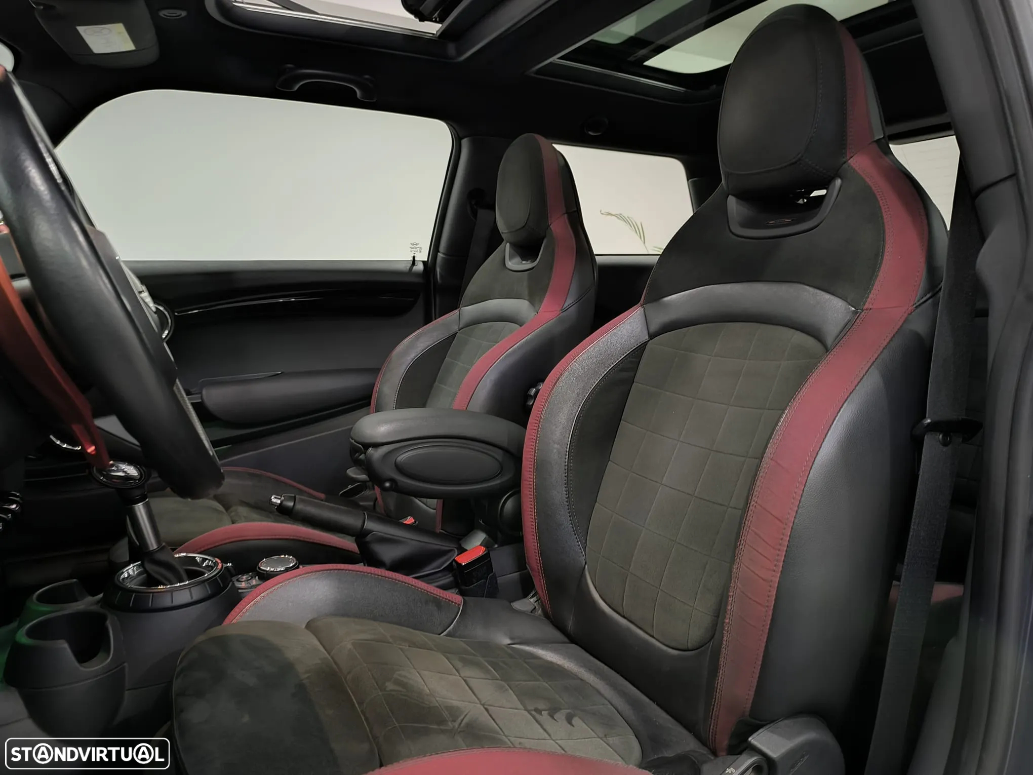 MINI 3 Portas John Cooper Works Sport Aut. - 25
