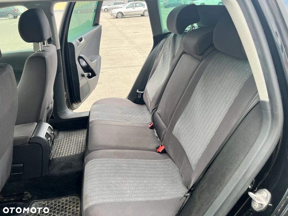 Volkswagen Passat Variant - 6