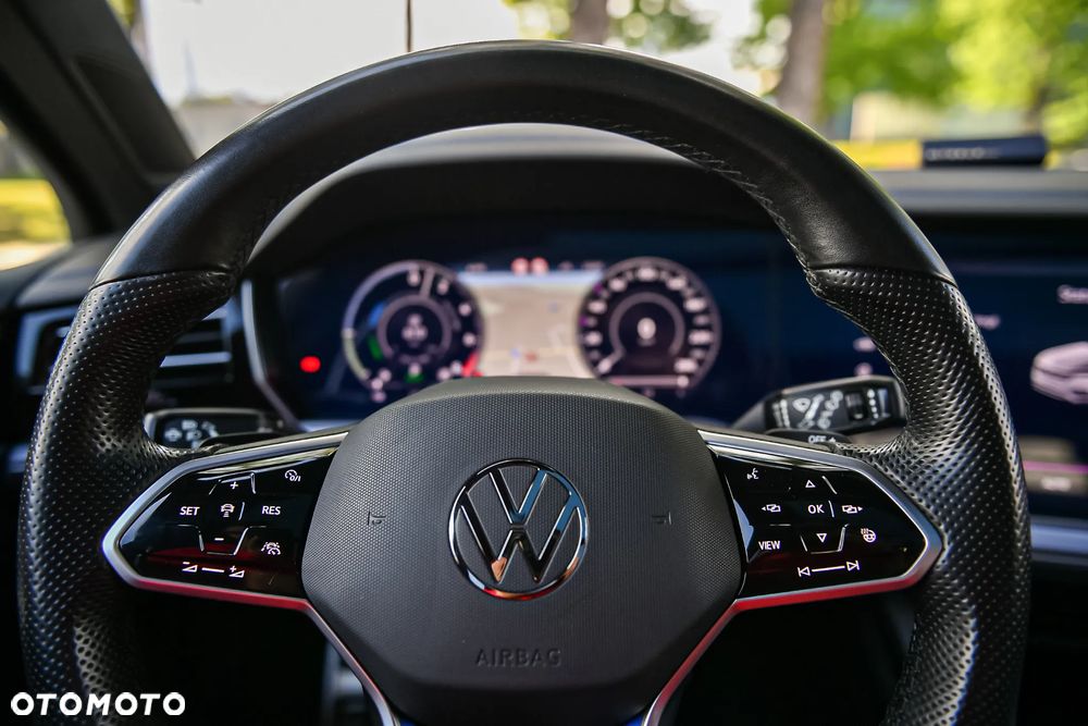 Volkswagen Touareg - 10