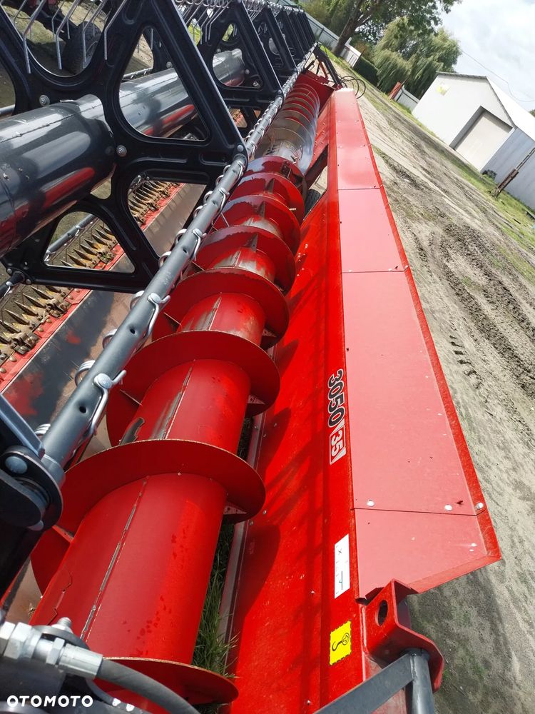 Case IH Axial-Flow 8250 - 16