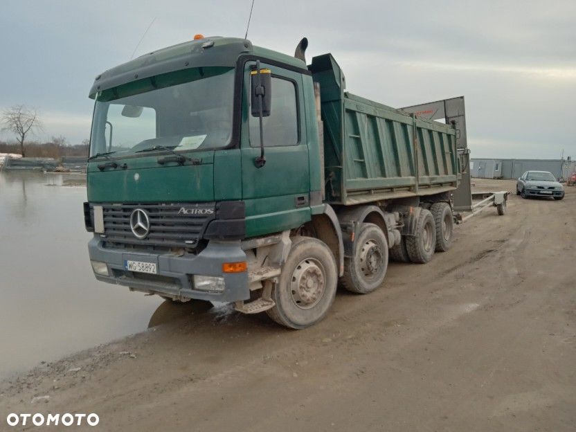 Mercedes-Benz Actros - 2