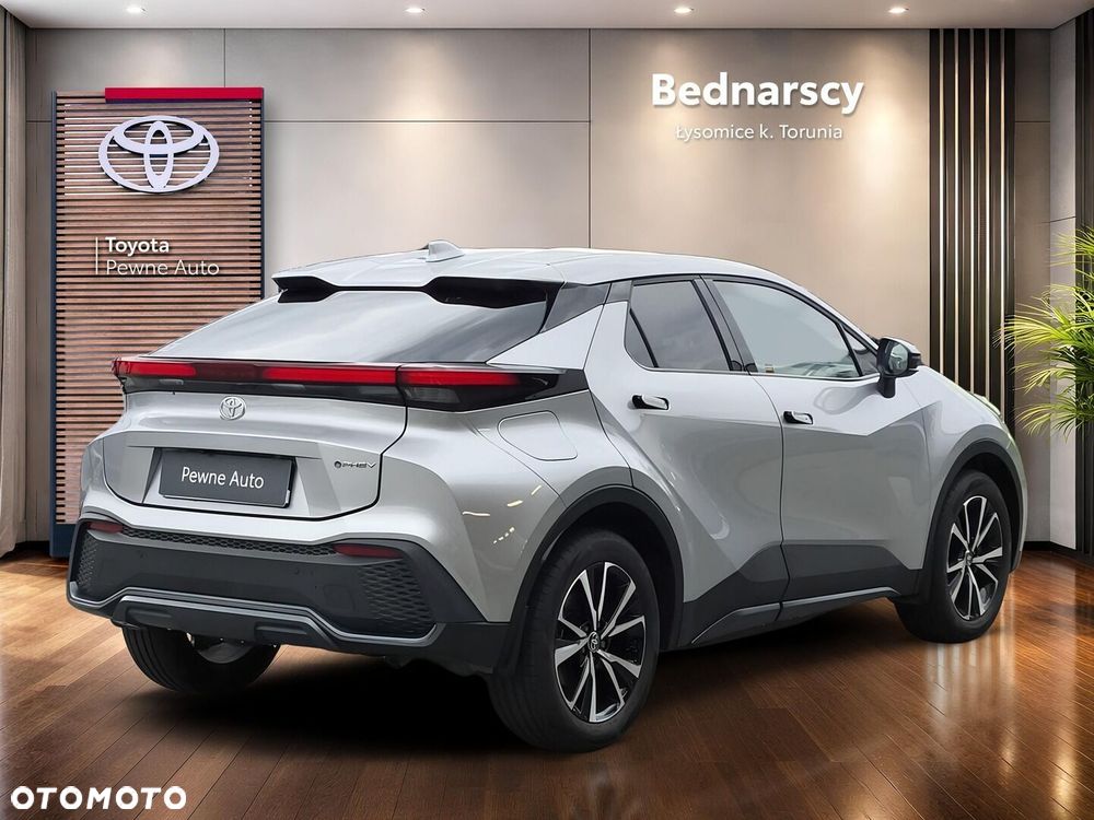 Toyota C-HR - 6