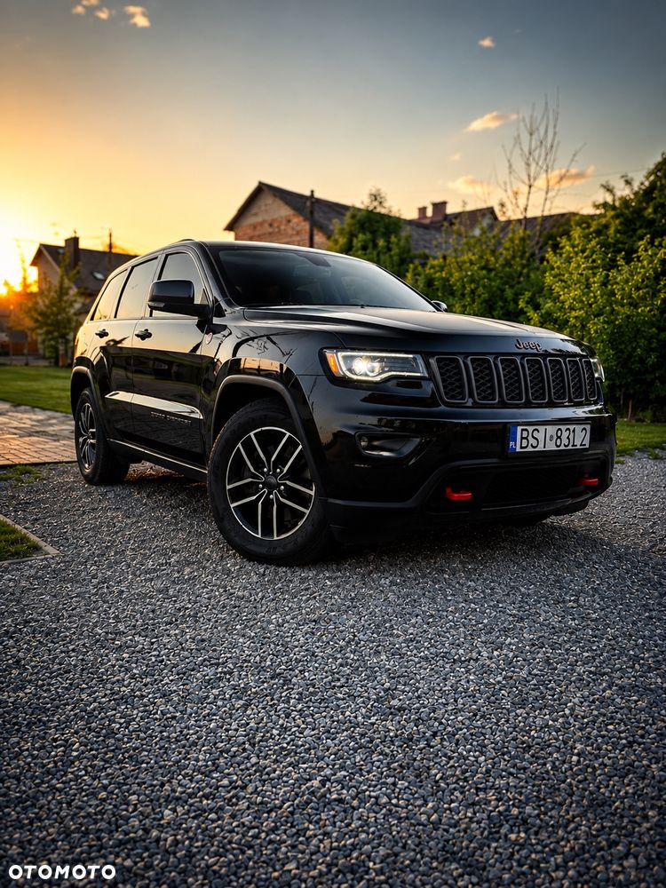 Jeep Grand Cherokee - 4
