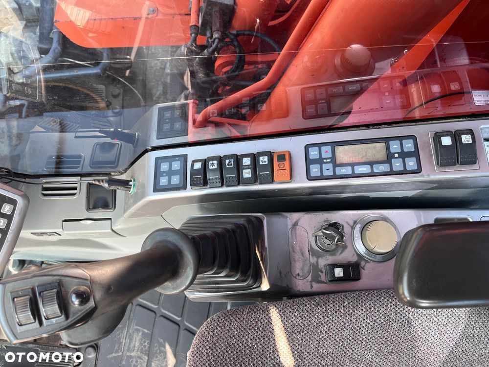 Doosan DX140W - 24