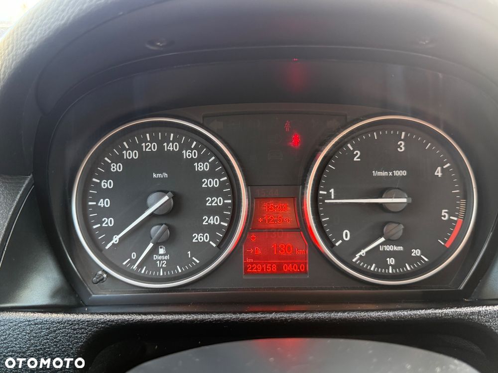 BMW X1 xDrive20d - 14