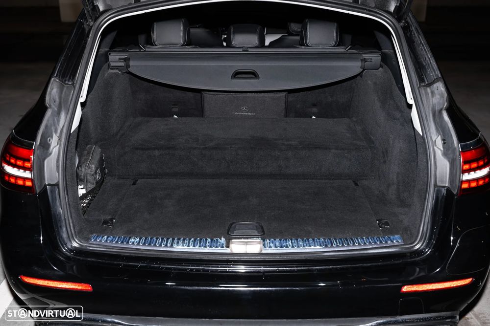 Mercedes-Benz E 300 - 32