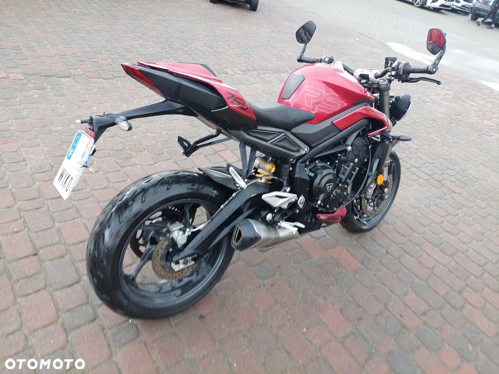 Triumph Street Triple - 5