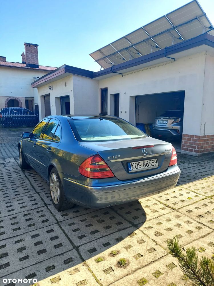 Mercedes-Benz Klasa E - 7