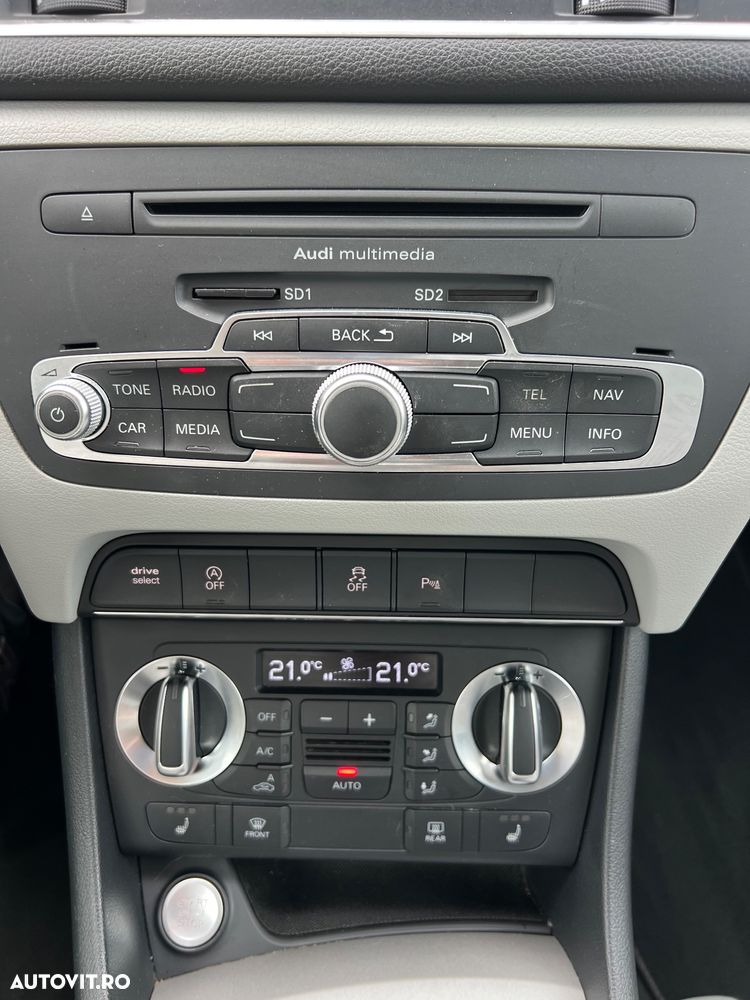 Audi Q3 2.0 TDI Quattro S tronic - 30