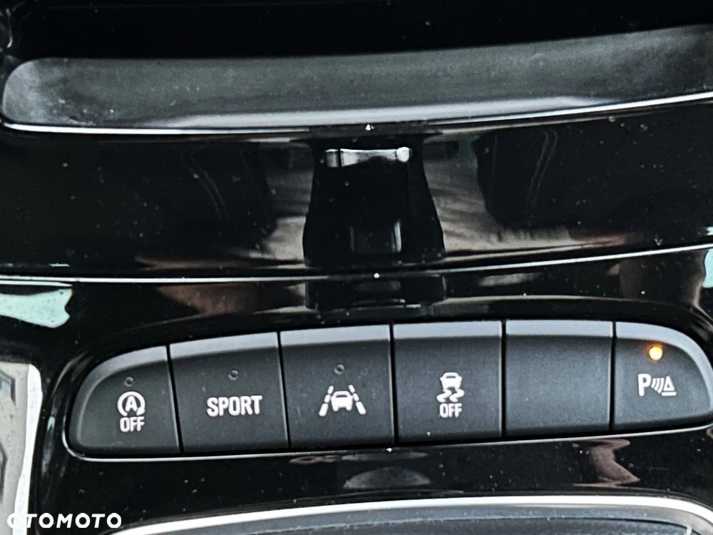 Opel Astra 1.4 Turbo Dynamic - 24