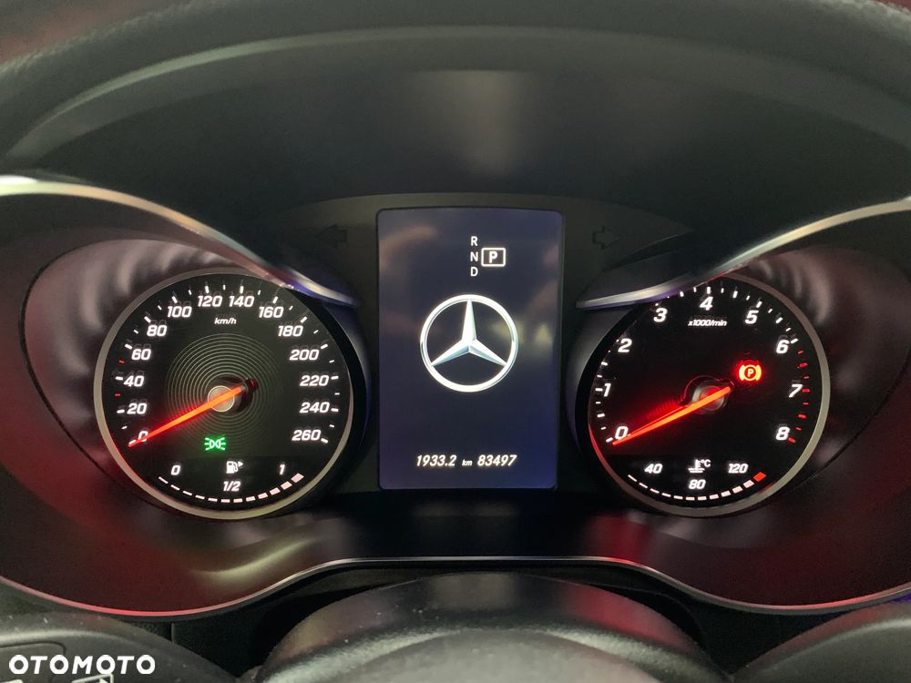 Mercedes-Benz GLC ver-300-4matic-9g--tronic-edition-avantgarde - 28