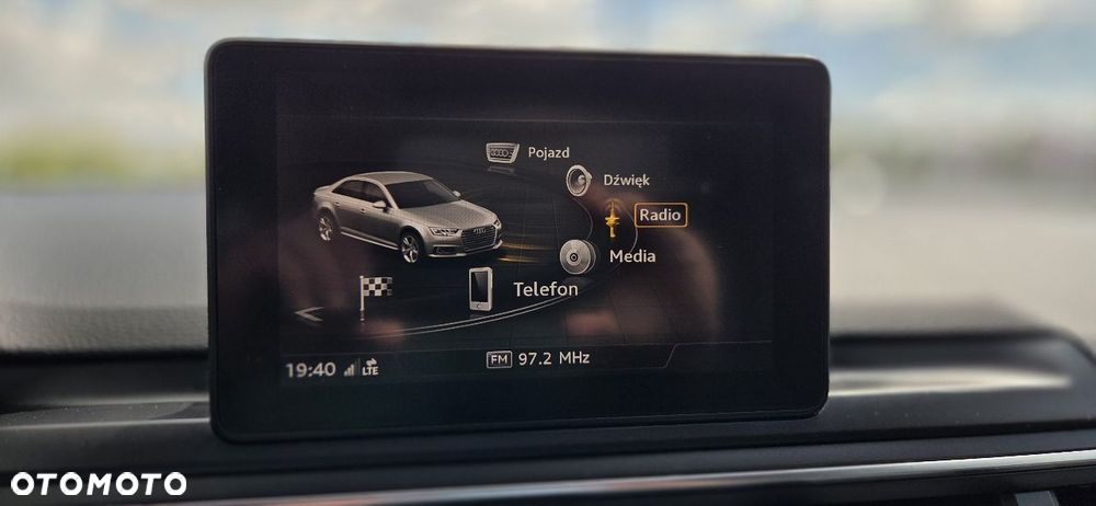 Audi A4 Limousine 2.0 TDI S tronic quattro - 39