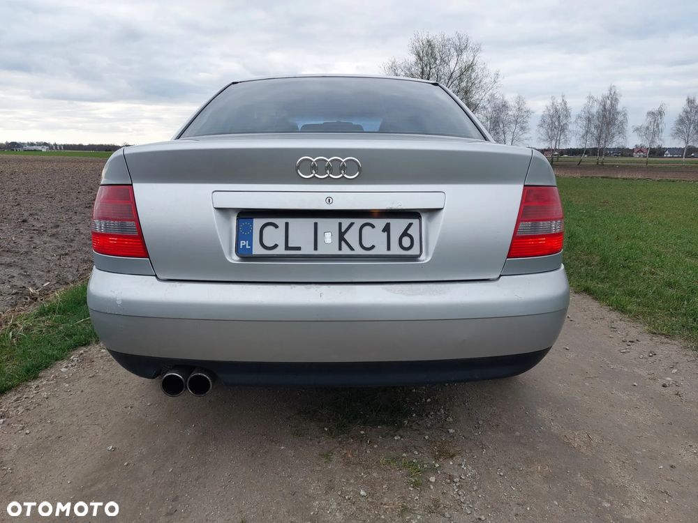 Audi A4 Limousine 1.9 TDI - 4
