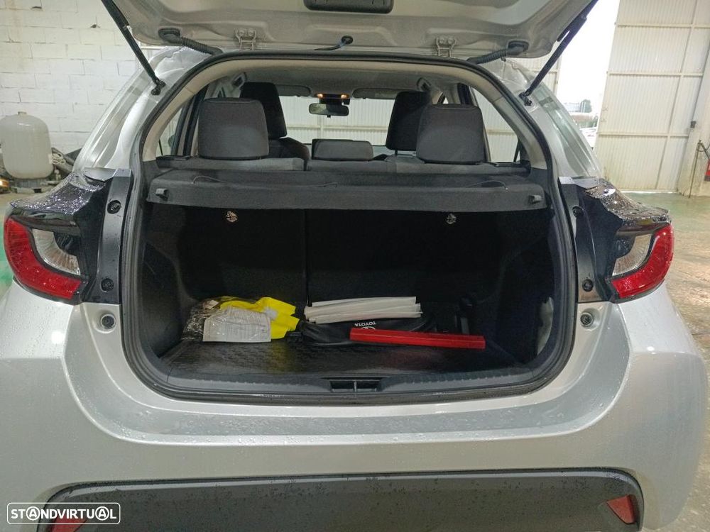 Toyota Yaris 1.0 VVT-i Comfort Plus - 9