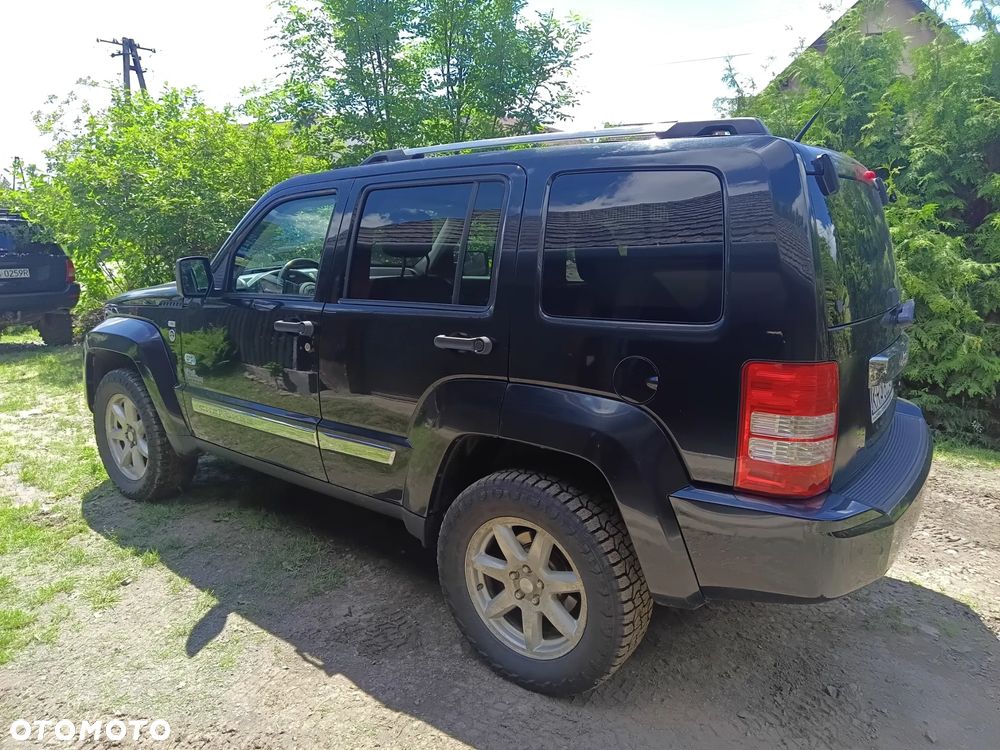 Jeep Cherokee - 9