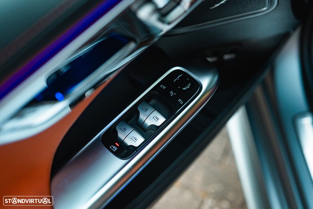 Mercedes-Benz C 300 e 9G-TRONIC Edition AMG Line - 16