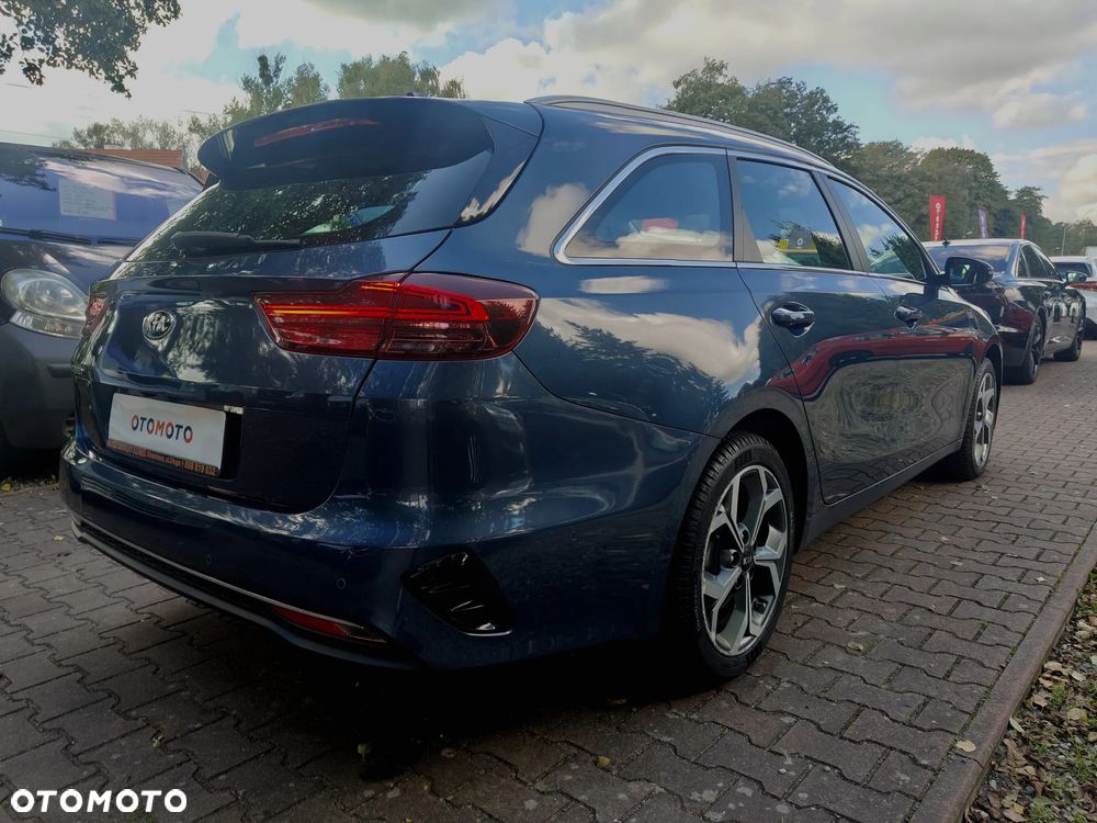 Kia Ceed 1.6 CRDi DCT Platinum Edition - 21