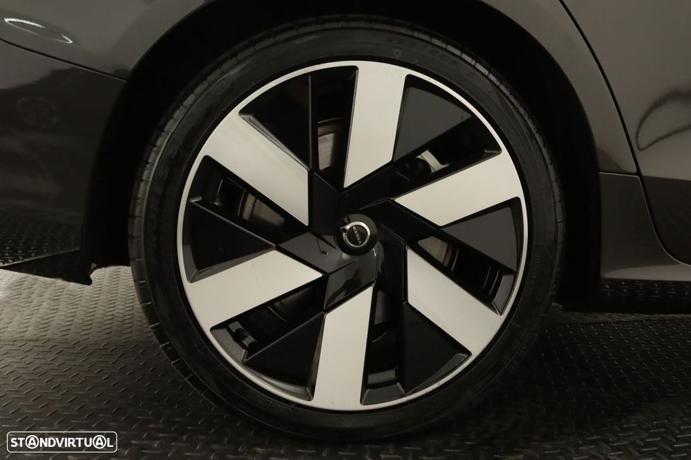 Volvo V60 2.0 T6 AWD TE Essential - 5