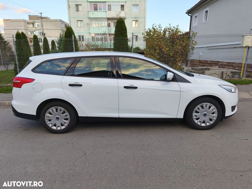 Ford Focus 1.0 EcoBoost Connected - 12