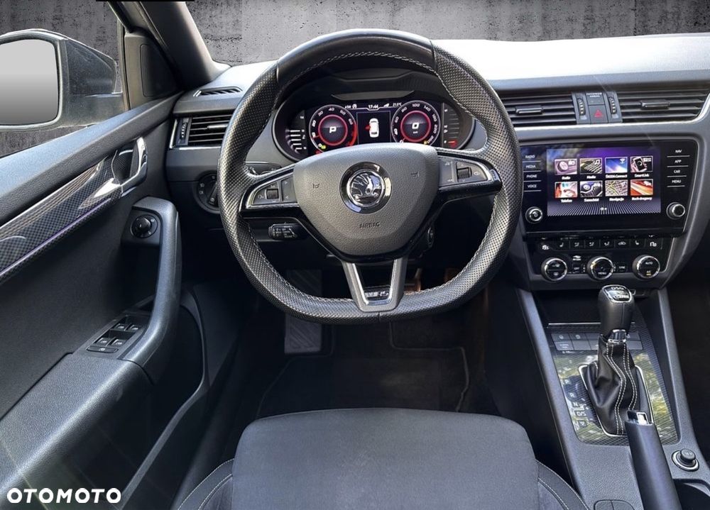 Skoda Octavia 2.0 TSI RS Challenge 245 DSG - 13