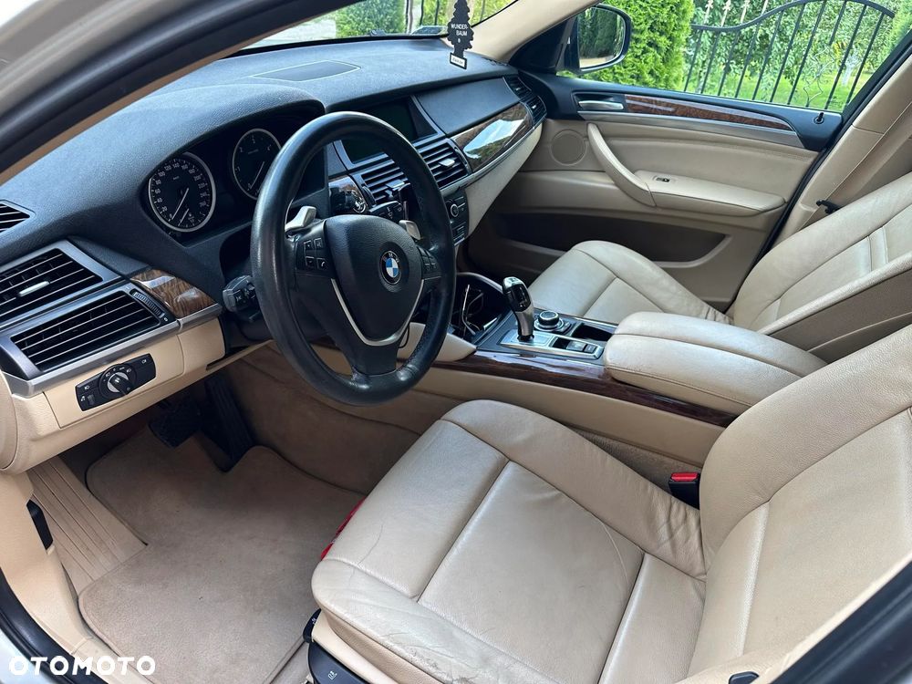 BMW X6 - 11