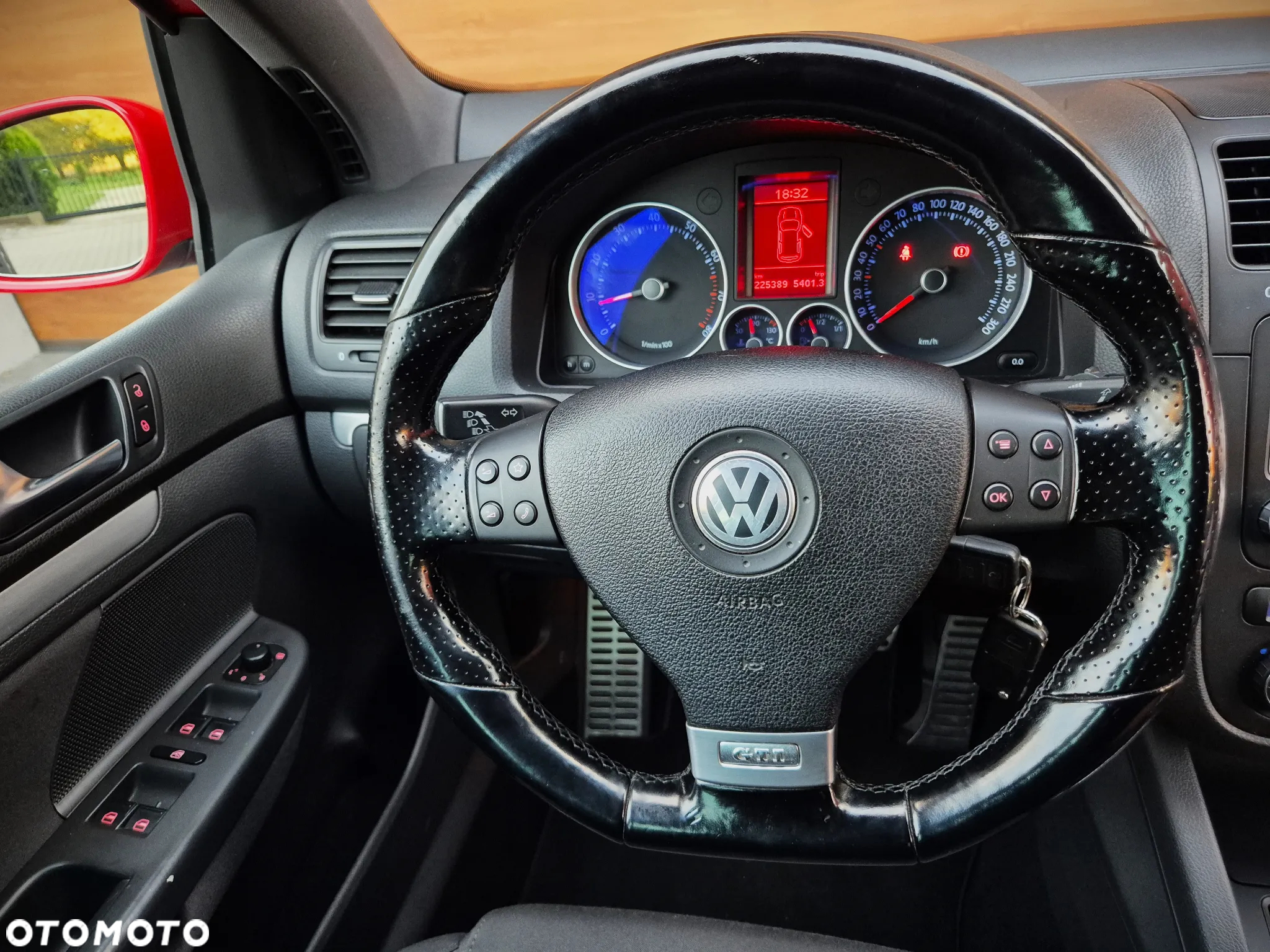 Volkswagen Golf V 2.0 TSI GTI - 21