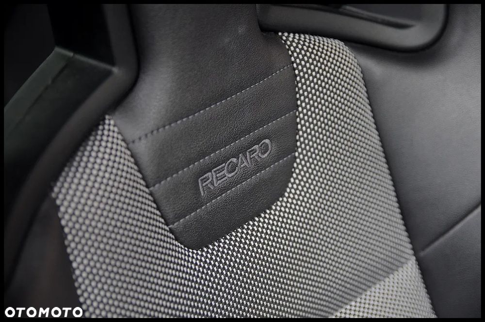 Opel Corsa 1.6 Turbo OPC - 34