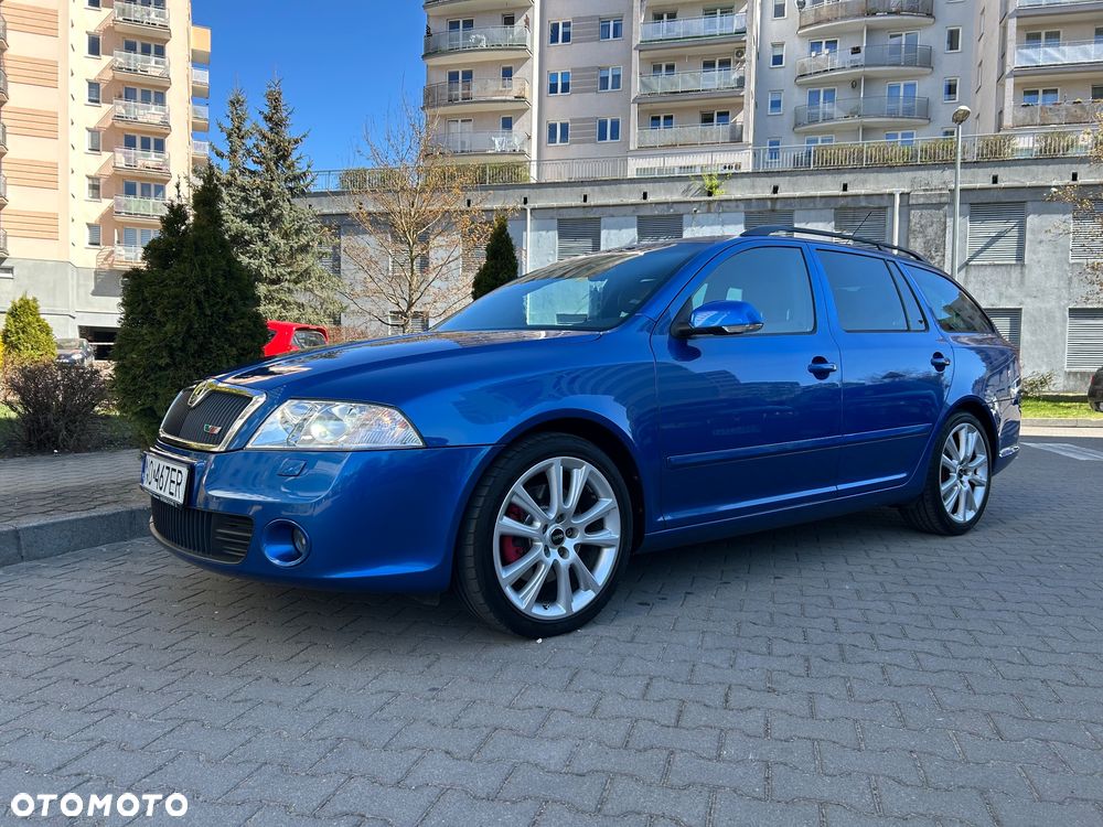 Skoda Octavia 2.0 TDI CR DPF RS - 2