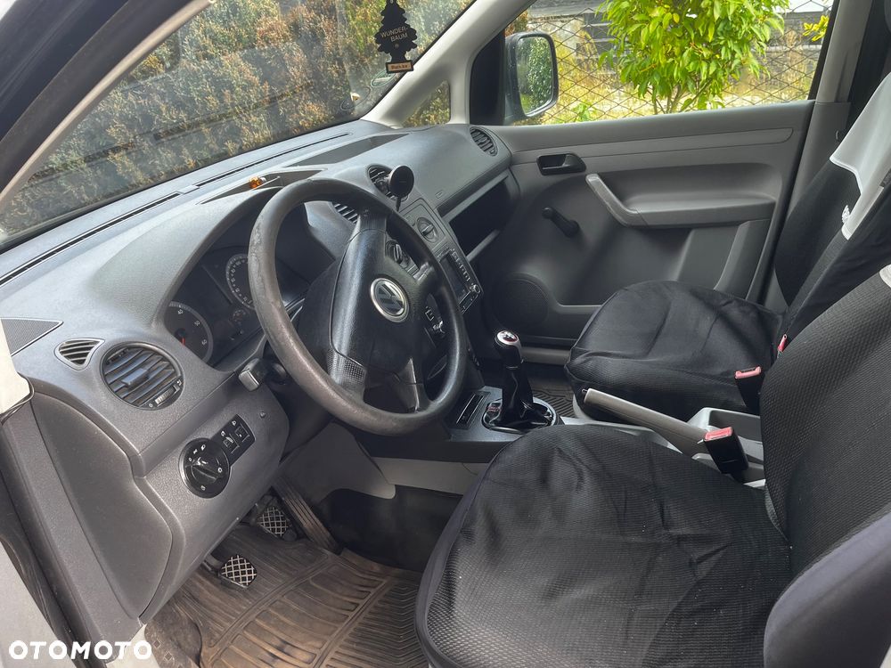 Volkswagen Caddy - 16