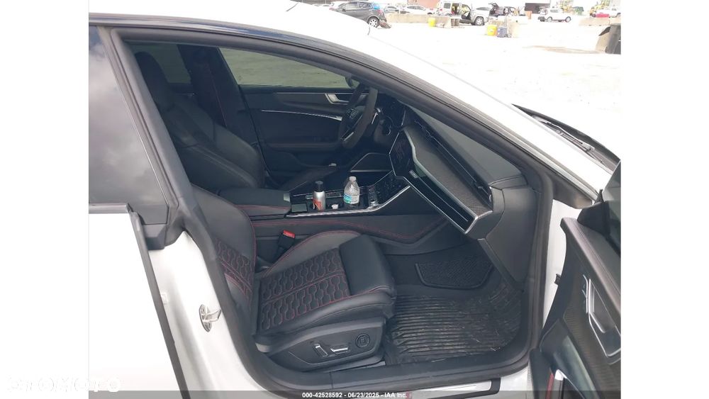 Audi RS7 Sportback - 10