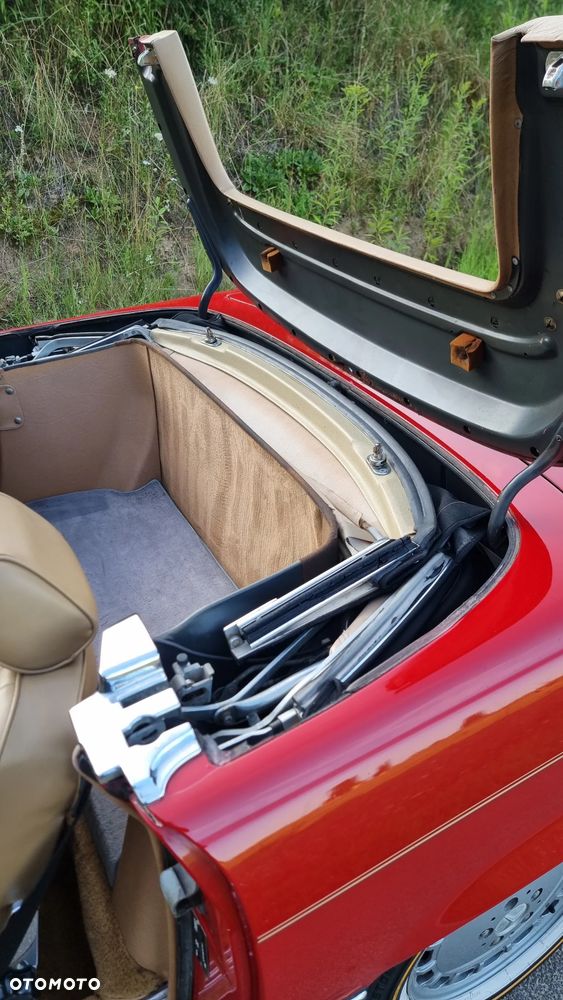 Mercedes-Benz SL - 14