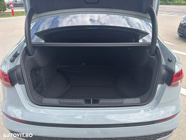 Audi A3 35 TFSI S tronic MHEV Basic - 9