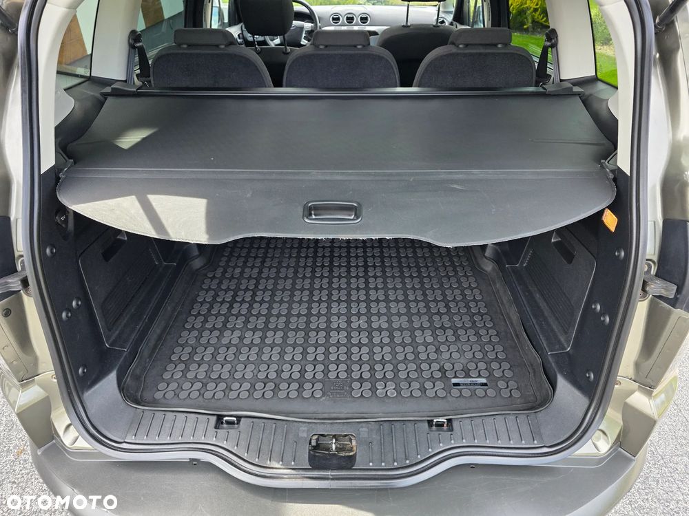 Ford S-Max 2.0 TDCi Titanium - 26