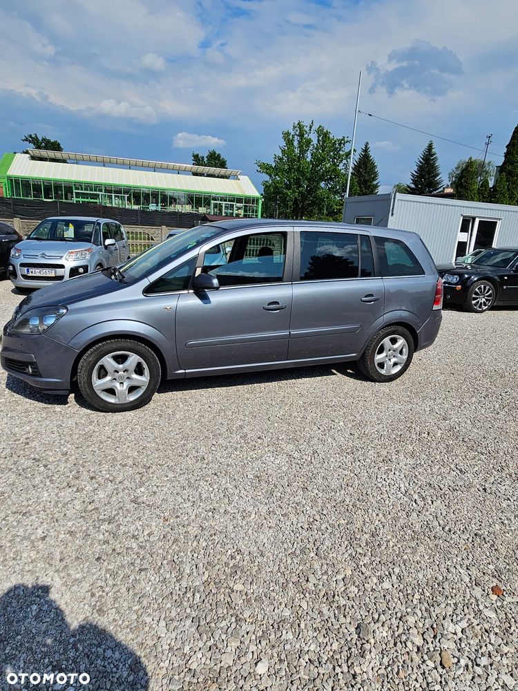Opel Zafira 1.8 Elegance - 18