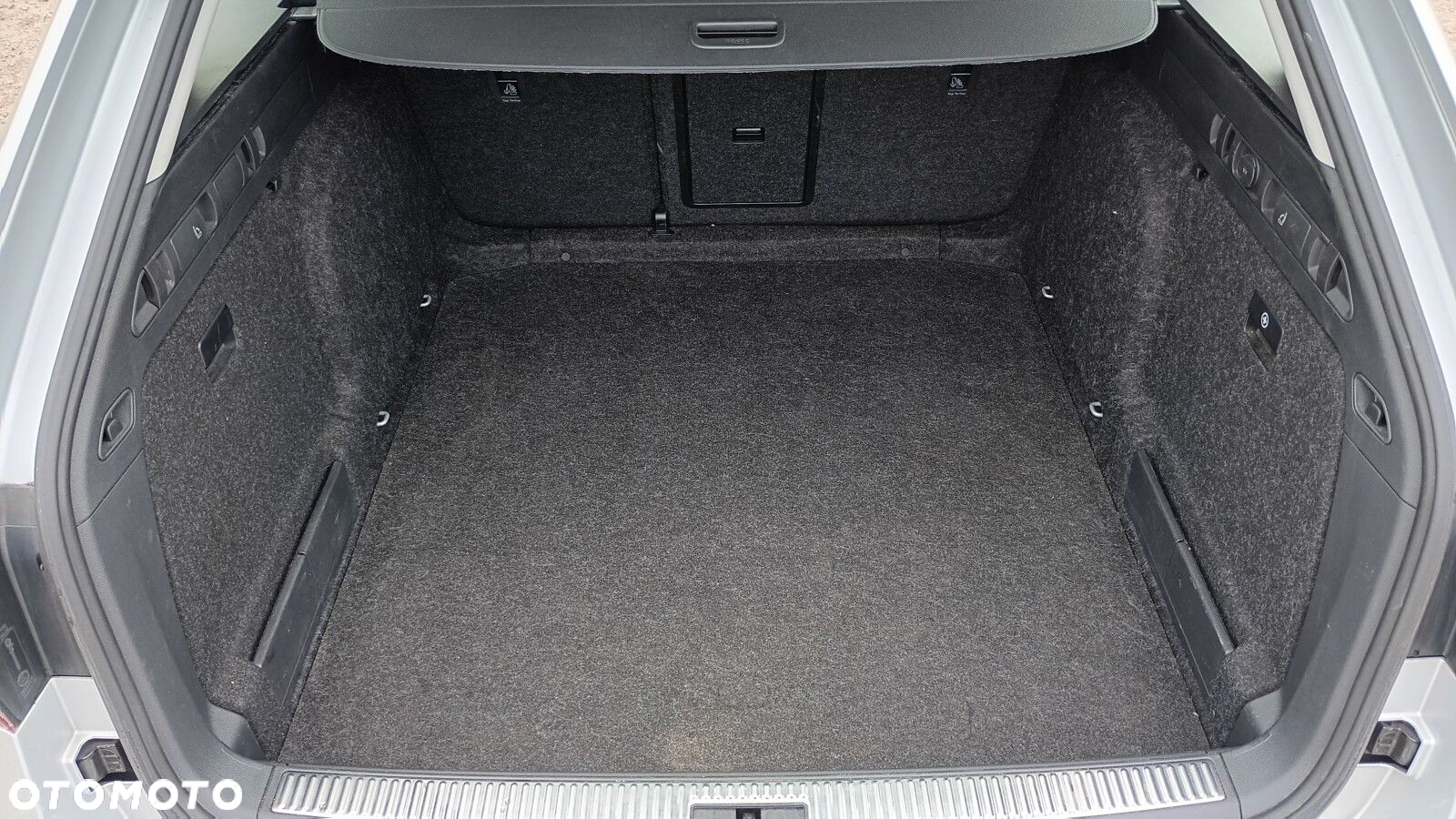 Skoda Superb 1.5 TSI Ambition DSG - 32