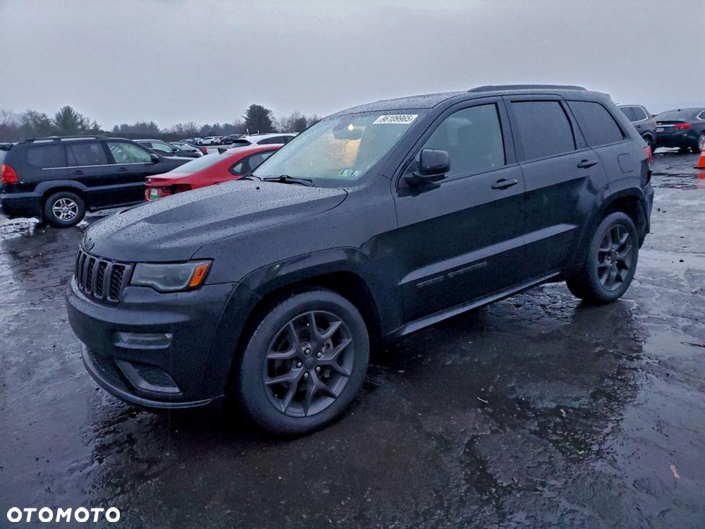 Jeep Grand Cherokee - 1
