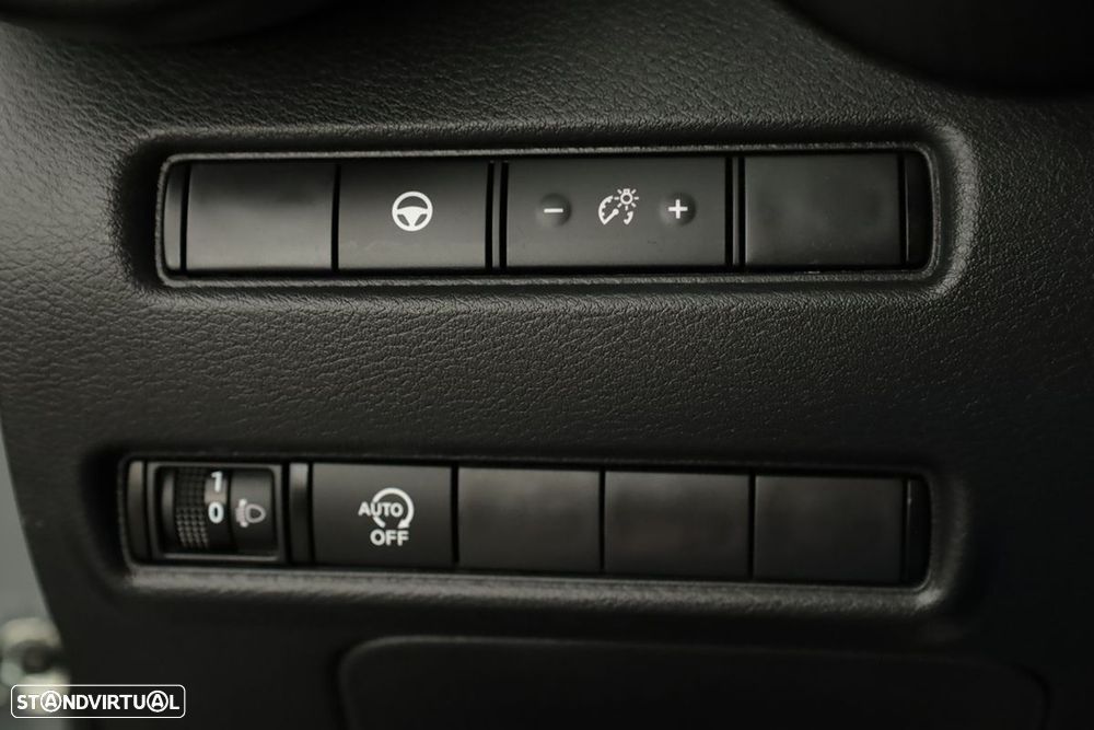 Nissan Juke 1.0 DIG-T Tekna - 19