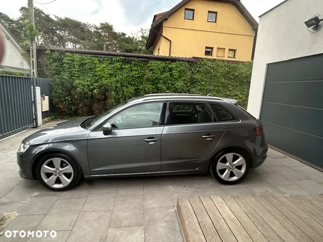 Audi A3 1.6 TDI Attraction - 5