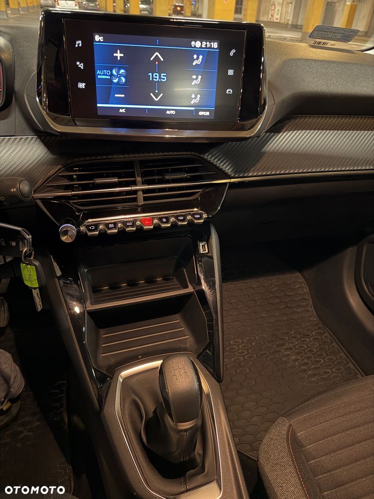 Peugeot 208 1.2 PureTech Active S&S - 23