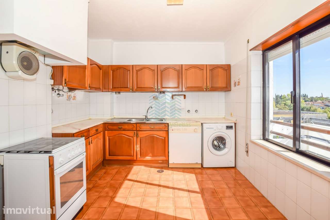 Apartamento T2 no centro de Torres Novas para Arrendamento - Grande imagem: 5/15