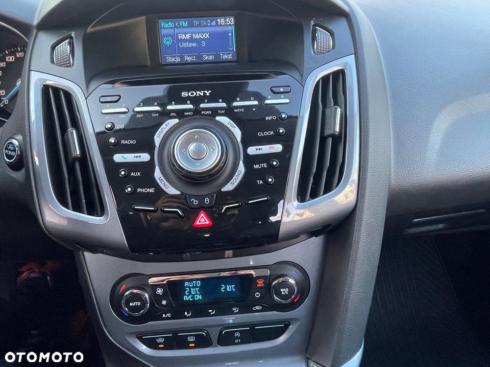 Ford Focus 1.6 EcoBoost Start-Stopp-System Titanium - 29