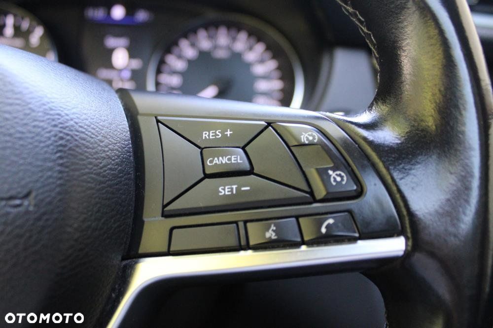Nissan Qashqai - 17